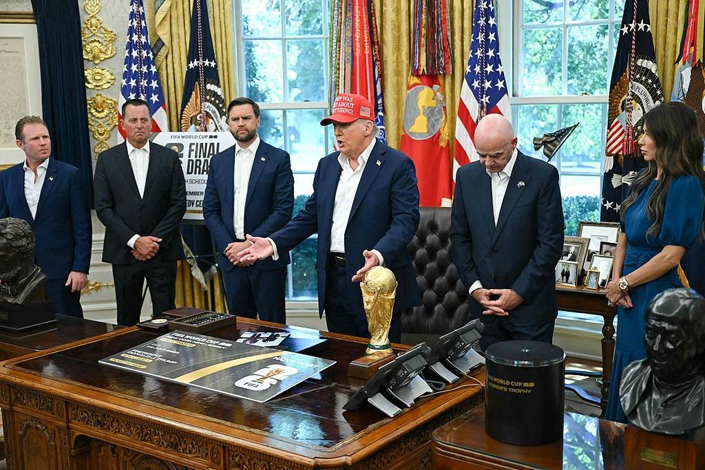 皇冠信用盘APP下载
_2026世界杯抽签定档12月 日本冲击FIFA前9韩国或跌至第3档