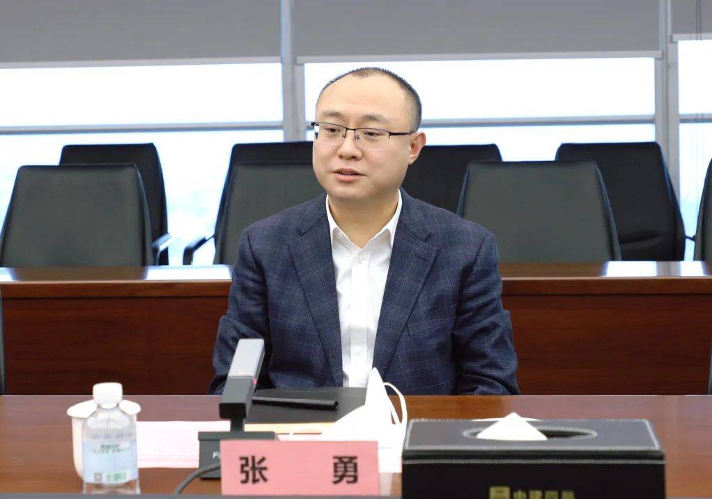 皇冠代理管理端
_海南省委决定:海口市市长丁晖交流到其他岗位任职皇冠代理管理端
,张勇到海口任职