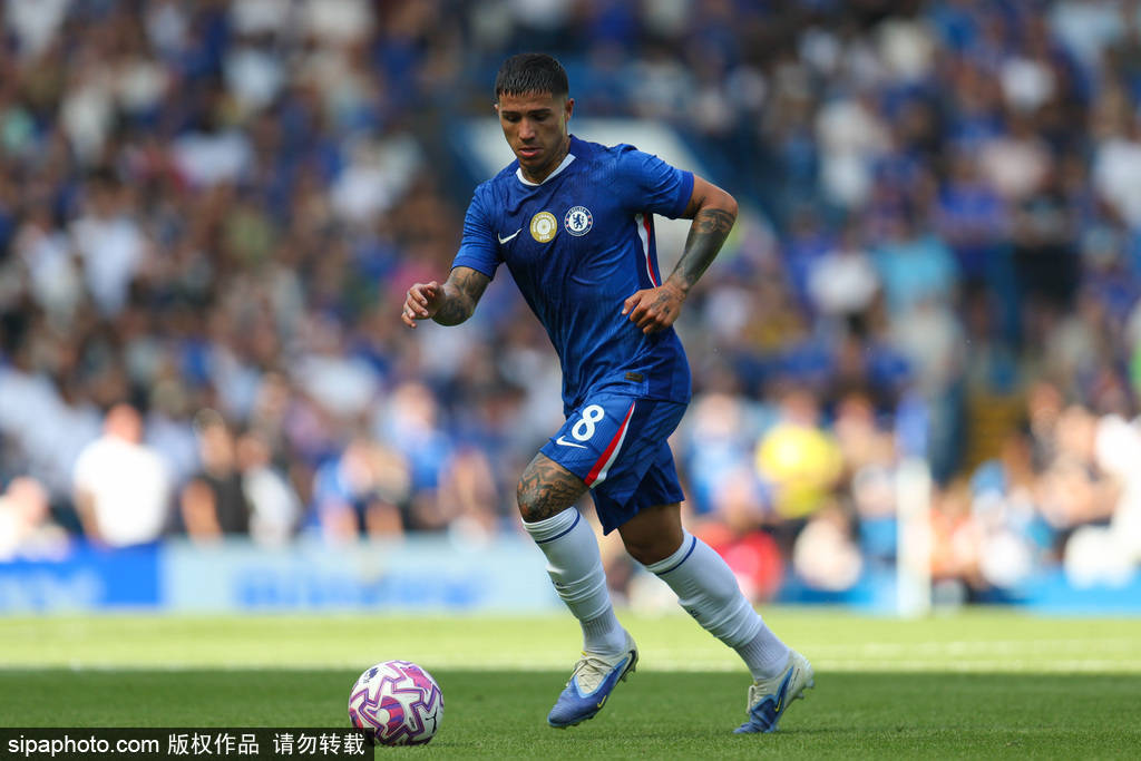 纽约红牛vs哥伦布机员_切尔西追逐费尔明：1500万欧年薪背后的转会博弈与战术需求