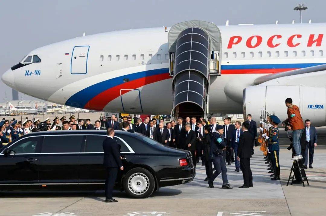 皇冠信用網代理出租_普京以最高规格访华！专机飞抵北京之际皇冠信用網代理出租，克宫使用了前所未有的措辞