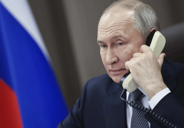 皇冠信用網最高占成_俄军炸了不该炸的？欧盟大楼变成废墟！泽连斯基扛不住了皇冠信用網最高占成，喊话要求中国采取措施