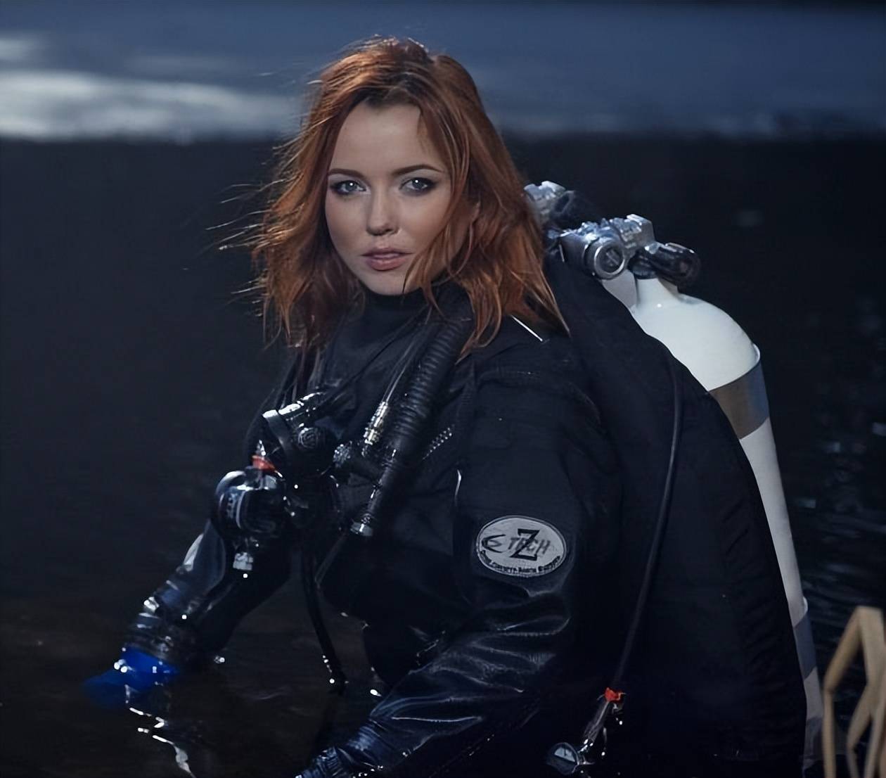 巴西甲组联赛_乌克兰女蛙人深潜80米巴西甲组联赛,在北约家门口,炸了北溪管道,遭德国通缉