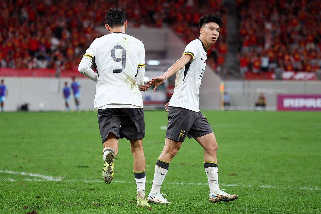 皇冠信用平台出租出售_U23亚预赛-王钰栋替补独造6球 U22国足10-0北马里亚纳两连胜