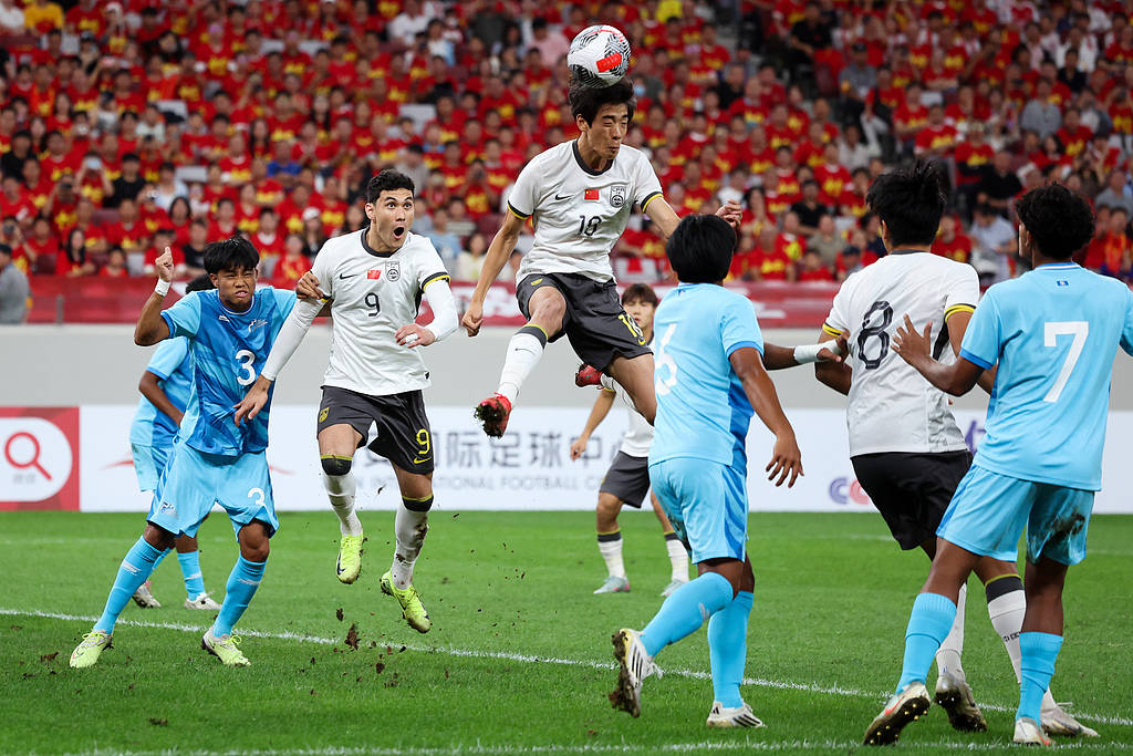 皇冠信用平台出租出售_U23亚预赛-王钰栋替补独造6球 U22国足10-0北马里亚纳两连胜