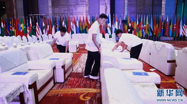 皇冠代理登2_2025全球南方媒体智库高端论坛 129名志愿者传递“温暖名片”