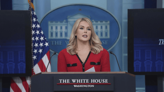 皇冠信用網申请开通_白宫发言人:特朗普对以色列打击的地点感到“非常难过”