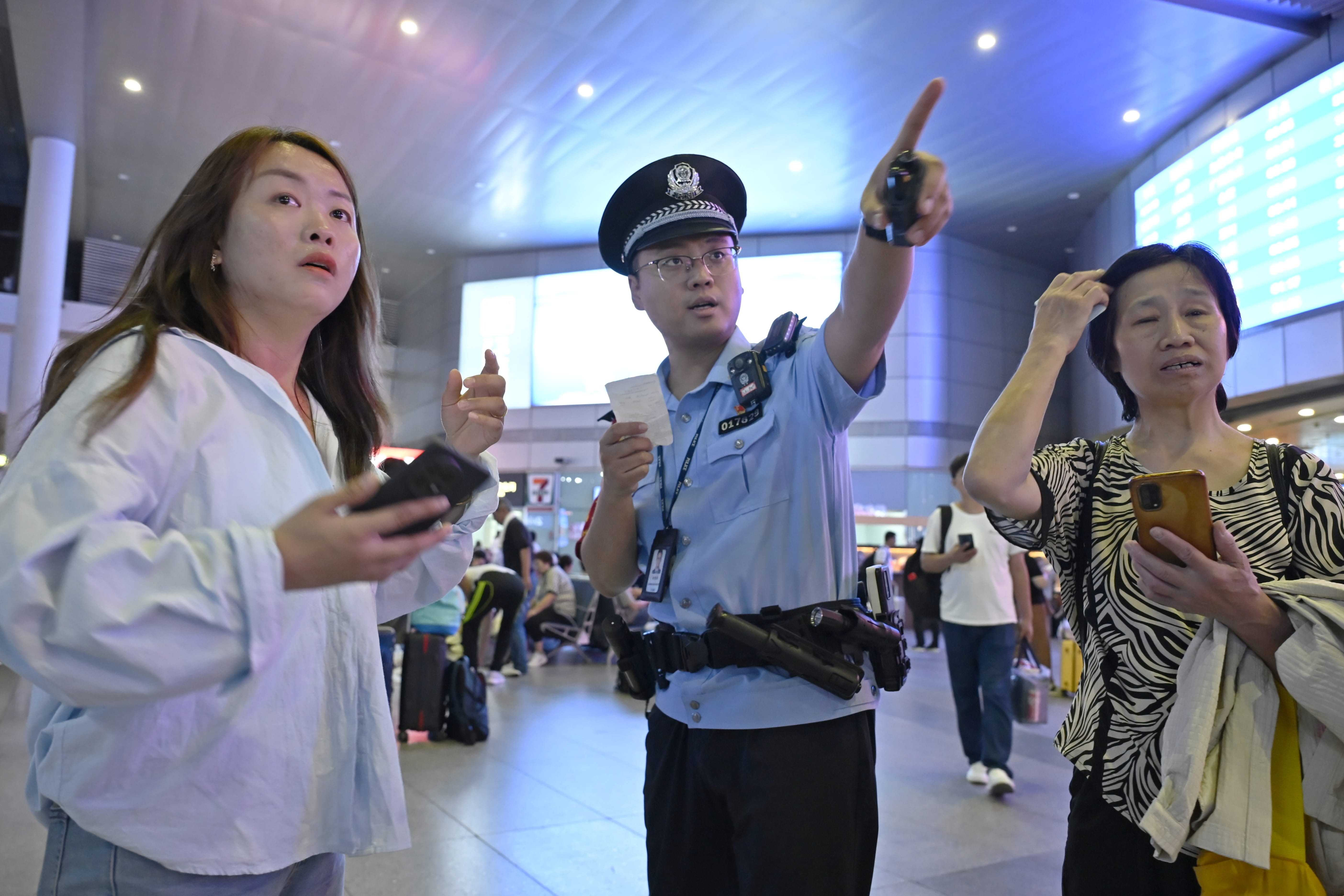 如何申请皇冠信用网_北京铁路公安局天津公安处天津站派出所圆满完成上合天津峰会安保工作