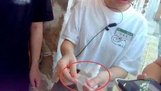 皇冠信用網会员注册网址_上海警方:一个月犯了4次皇冠信用網会员注册网址,王某(女)被刑拘!