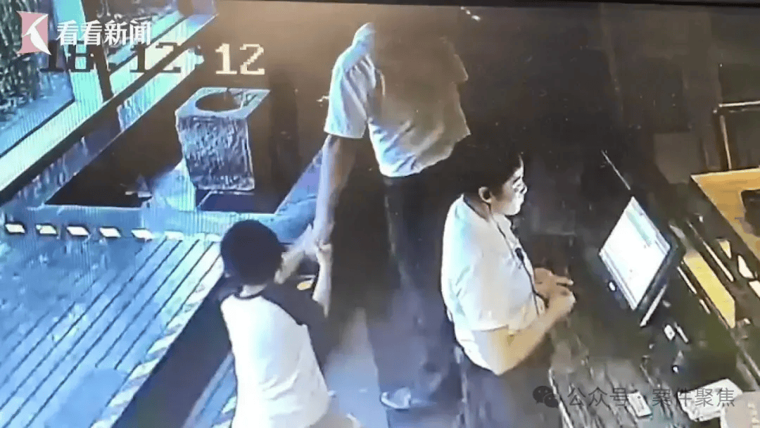 皇冠信用盘网址_血流不止皇冠信用盘网址，脸上缝30多针需整容！上海一知名火锅店发生意外，顾客和商家互相指责……