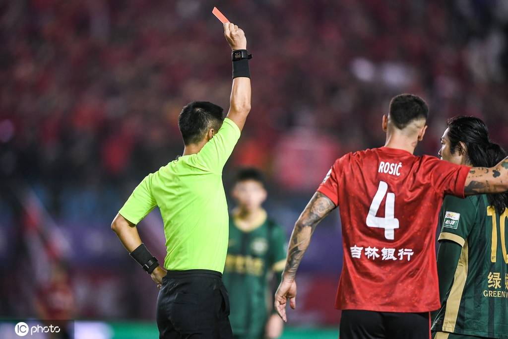 皇冠信用网足球代理_中超-奥莫伊胡安弗双响亚戈绝平 亚泰3-3九人浙江