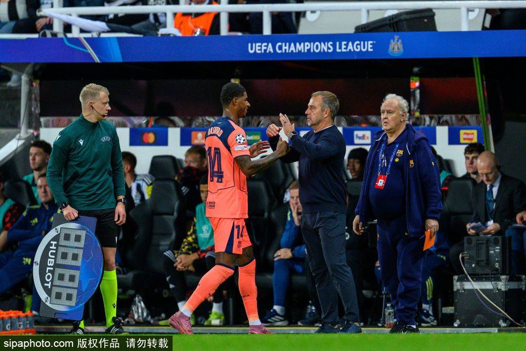 皇冠信用网代理流程_巴萨3比0大胜赫塔菲:费兰·托雷斯上演‘鲨鱼’级表演