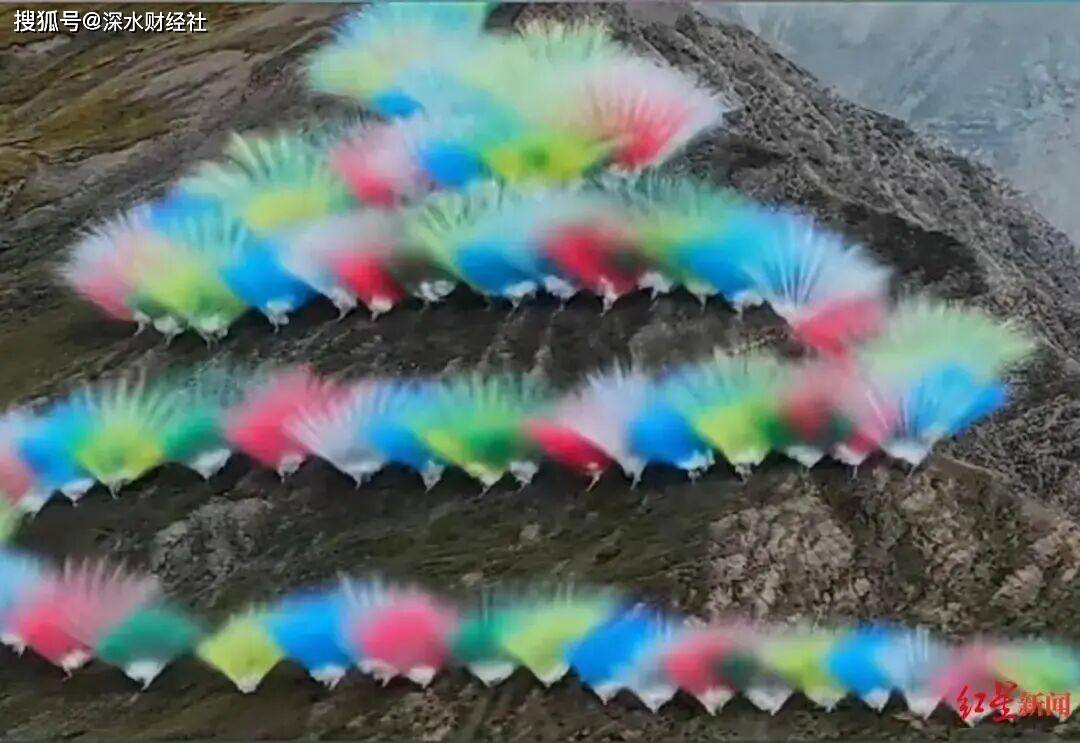 皇冠信用网会员如何注册_一张吊牌卖300元皇冠信用网会员如何注册,炸走安踏125亿,始祖鸟为何能在青藏高原放烟花?