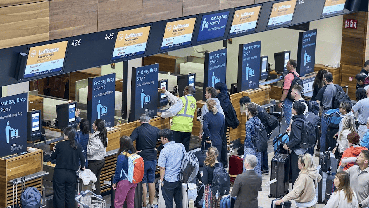 皇冠信用开号_早安!世界丨泽连斯基:乌克兰决定开放武器出口;美国正式公告:征收欧盟汽车15%关税