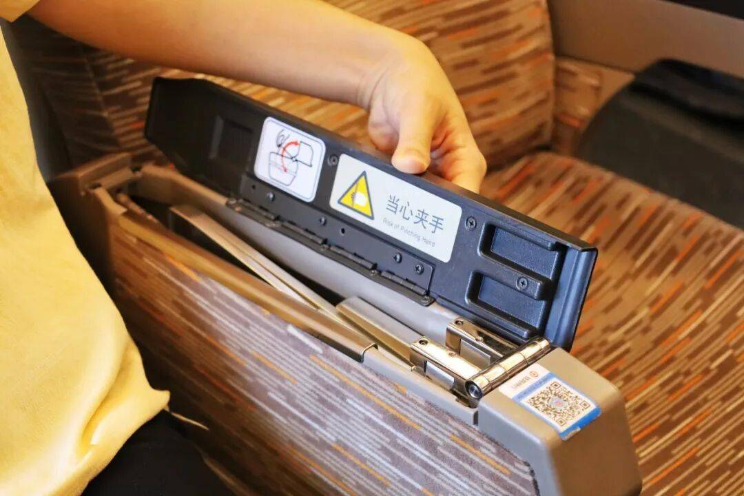 白俄罗斯超级联赛_这趟北京西往返深圳北的列车全是单间白俄罗斯超级联赛,国庆中秋假期加开!