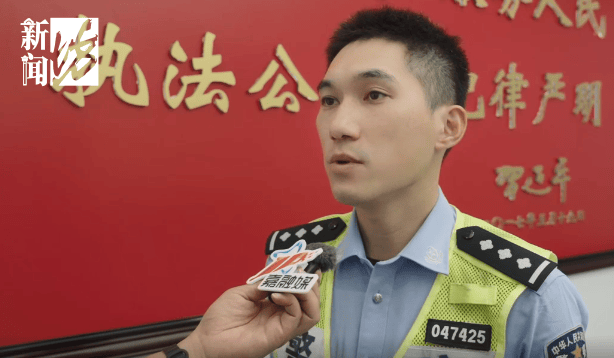 皇冠信用网代理登3_事发上海晚高峰!汹涌车流中皇冠信用网代理登3,一男子绝望跳车,直奔民警而去……