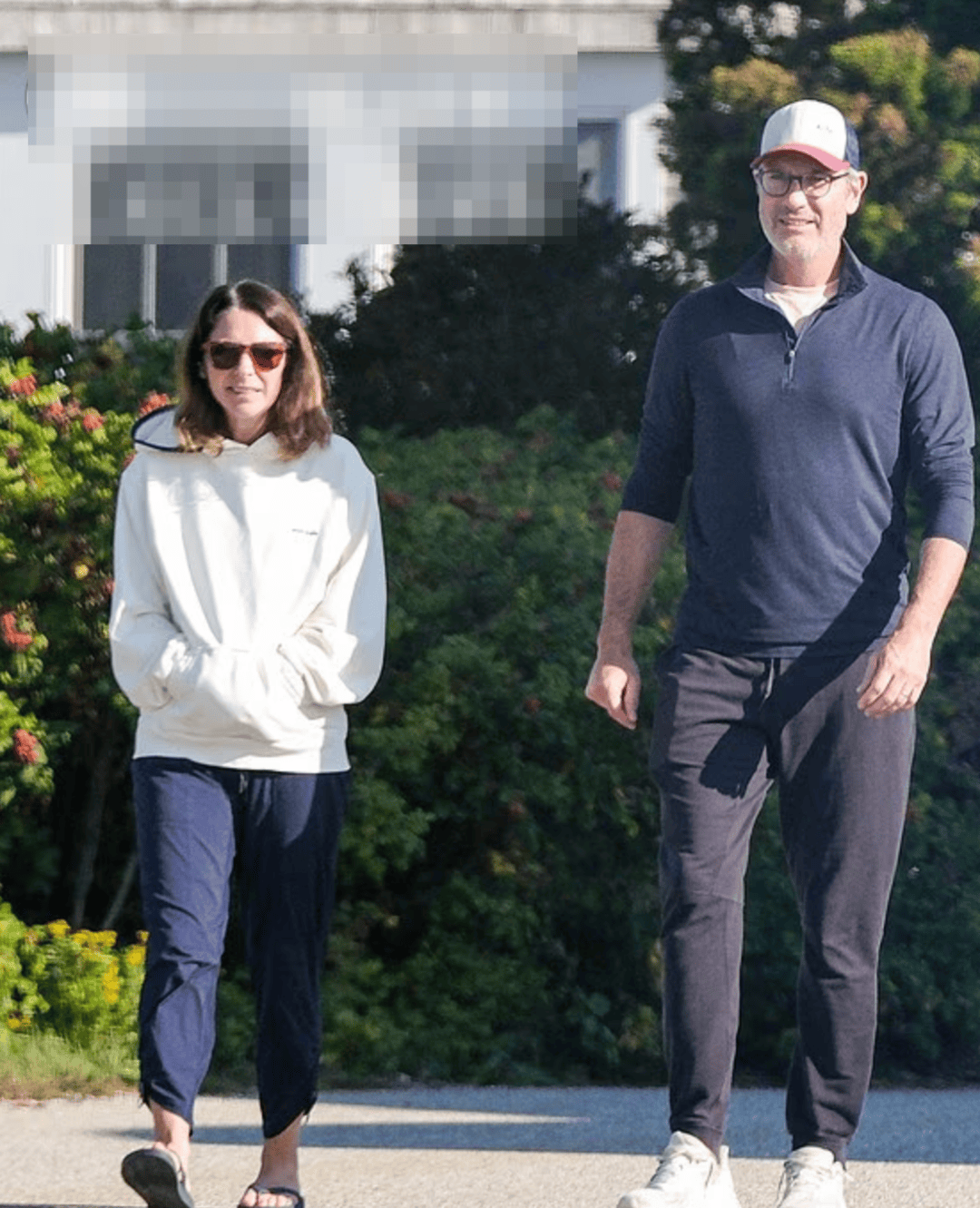 皇冠信用网怎么代理_演唱会“出轨门”女方离婚进行时皇冠信用网怎么代理,CEO男主被拍到戴婚戒与妻散步