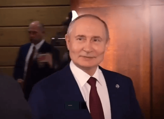 皇冠信用网开户_普京:若美向乌提供“战斧”导弹 将摧毁俄美关系