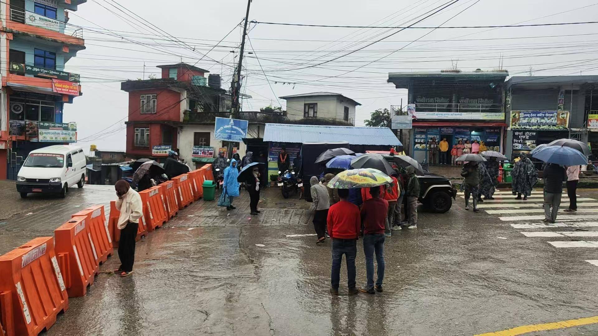 皇冠信用网登1
_从尼泊尔回国手机遭“保护性关停”皇冠信用网登1
,8天仍未恢复 当事人:在海拔4000多米路边冻到崩溃