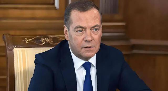 如何找当地皇冠代理_乌克兰索要战斧如何找当地皇冠代理，特朗普改口：得先问普京！俄方给中国提了个醒？