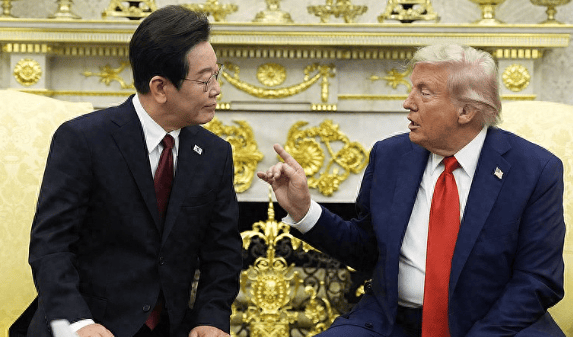 皇冠信用网怎么开户
_中方忍耐5天后皇冠信用网怎么开户
,对美打响“第二枪”,交易已全面冻结,中美相互征费!韩总统室上门求情