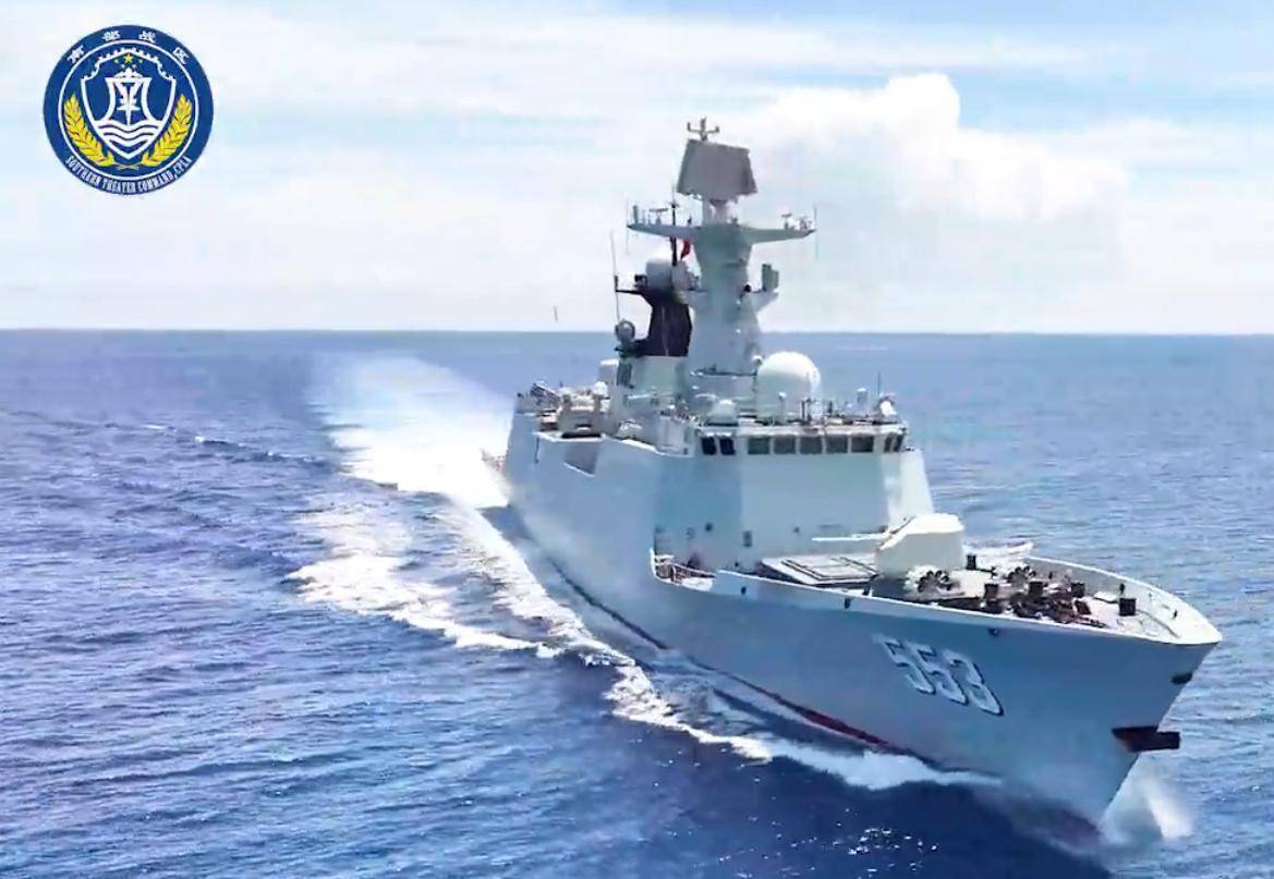 做足球外围代理
_解放军动真格!3万吨战舰出击黄岩岛做足球外围代理
,054A调转舰炮,随时能开火