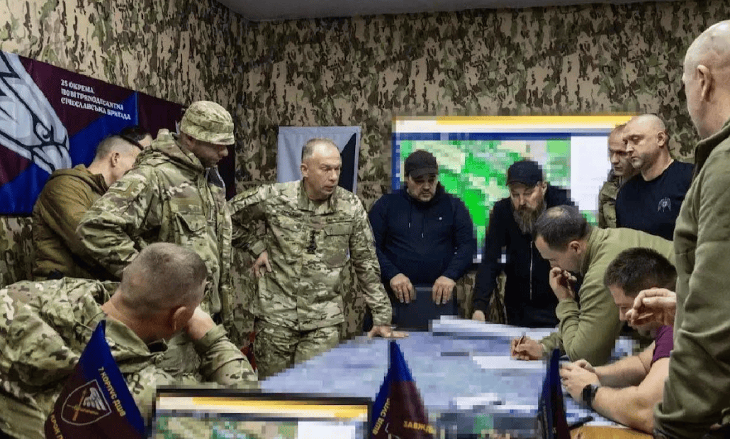 世界杯盘口怎么看
_俄罗斯大捷!乌军法械旅在红军城举了白旗世界杯盘口怎么看
,泽连斯基与瑟尔斯基爆内讧