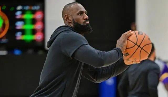 如何申请皇冠信用网
_詹姆斯恢复训练获官方批准如何申请皇冠信用网
,湖人跟队辟谣其离队传言:其他球队故意散布