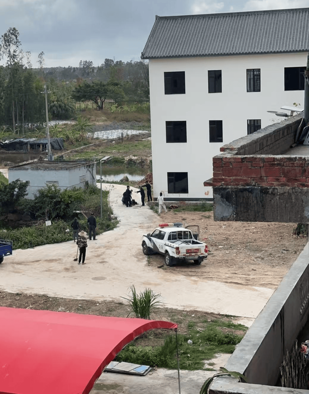 皇冠信用网出租代理_男子借宿同学家皇冠信用网出租代理，隔日持刀行凶致1死1重伤 死者妹妹：他作案前还主动让大哥陪做胃镜