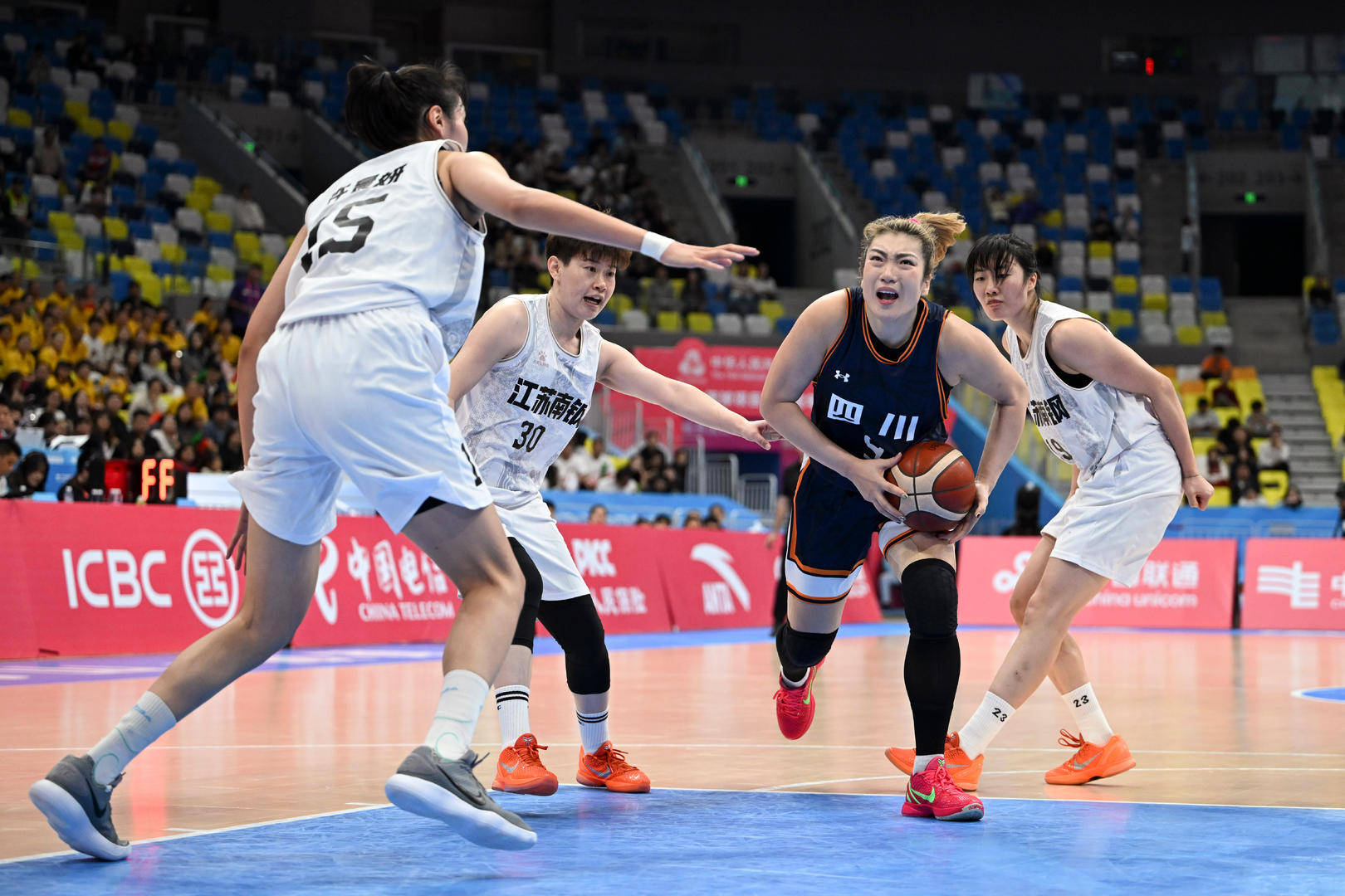 世界杯皇冠代理平台
_“梦之队”四川女篮遗憾失金世界杯皇冠代理平台
,冠军广东队感谢强大的对手成就自己