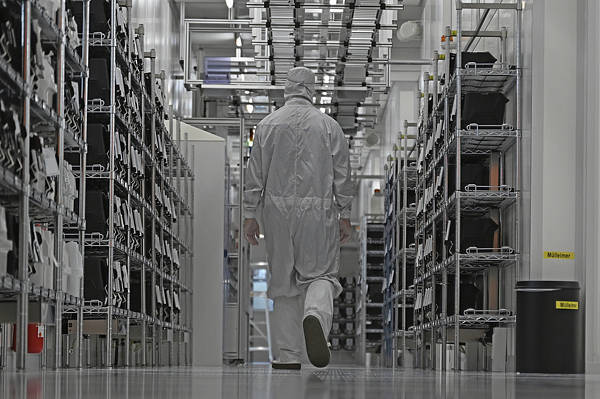 介绍个信用盘网址_阿斯麦CEO就安世半导体事件表态：此事凸显供应链脆弱性介绍个信用盘网址，对话可防止争端升级