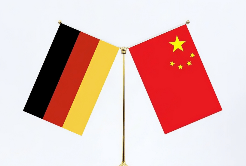 皇冠登3代理申请
_人还在中国呢皇冠登3代理申请
,德国财长就公然威胁中方:解决不好这件事,欧盟将采取行动!