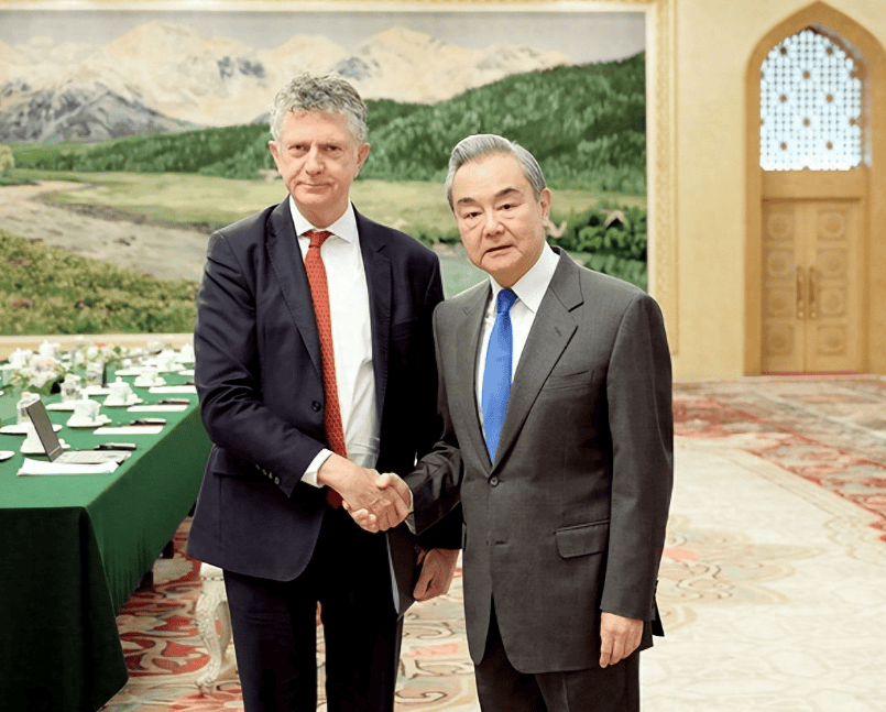 皇冠登3代理出租
_英法做出承诺皇冠登3代理出租
,五常罕见达成一致,障碍已扫除,对日本的清算要开始了!