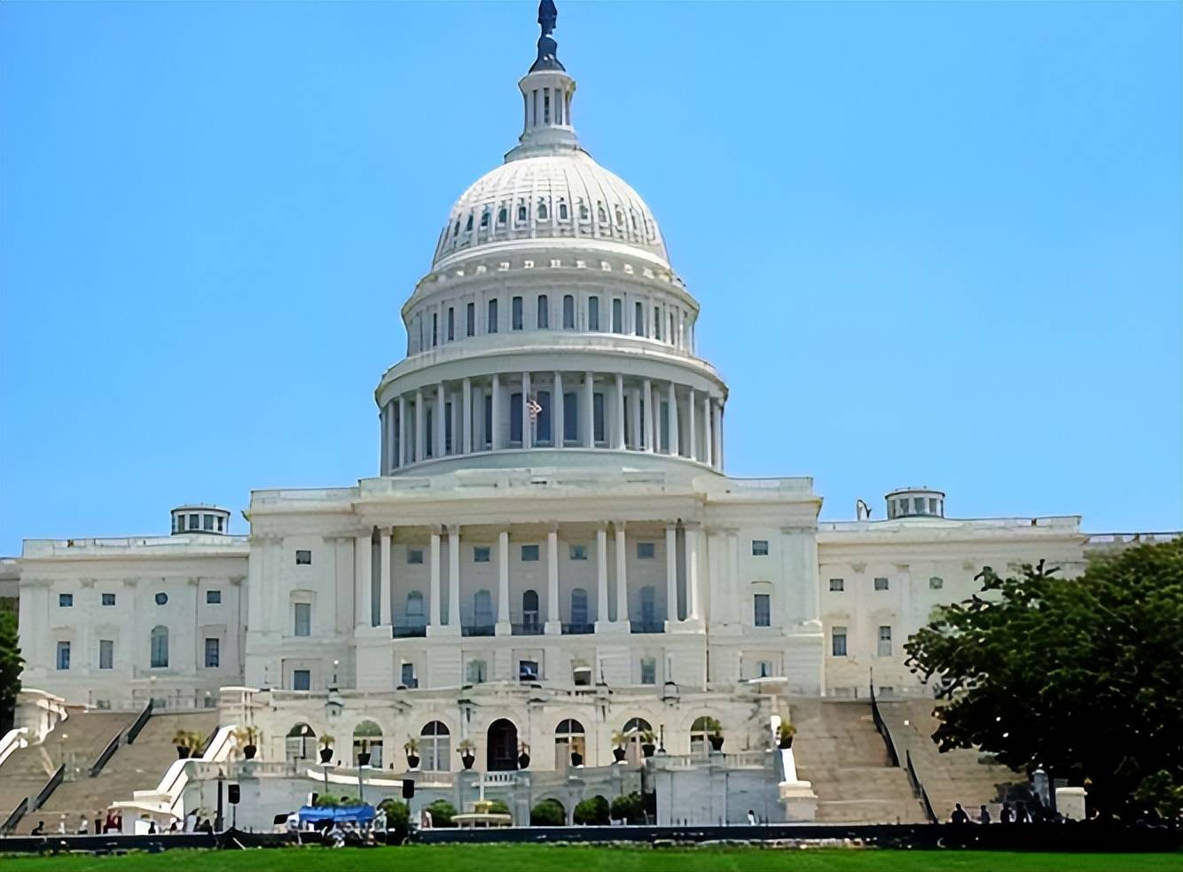 皇冠信用出租
_结束了!泽连斯基发表全国讲话皇冠信用出租
,28条砍至19条换和平,乌克兰人狂欢:终于不用提心吊胆