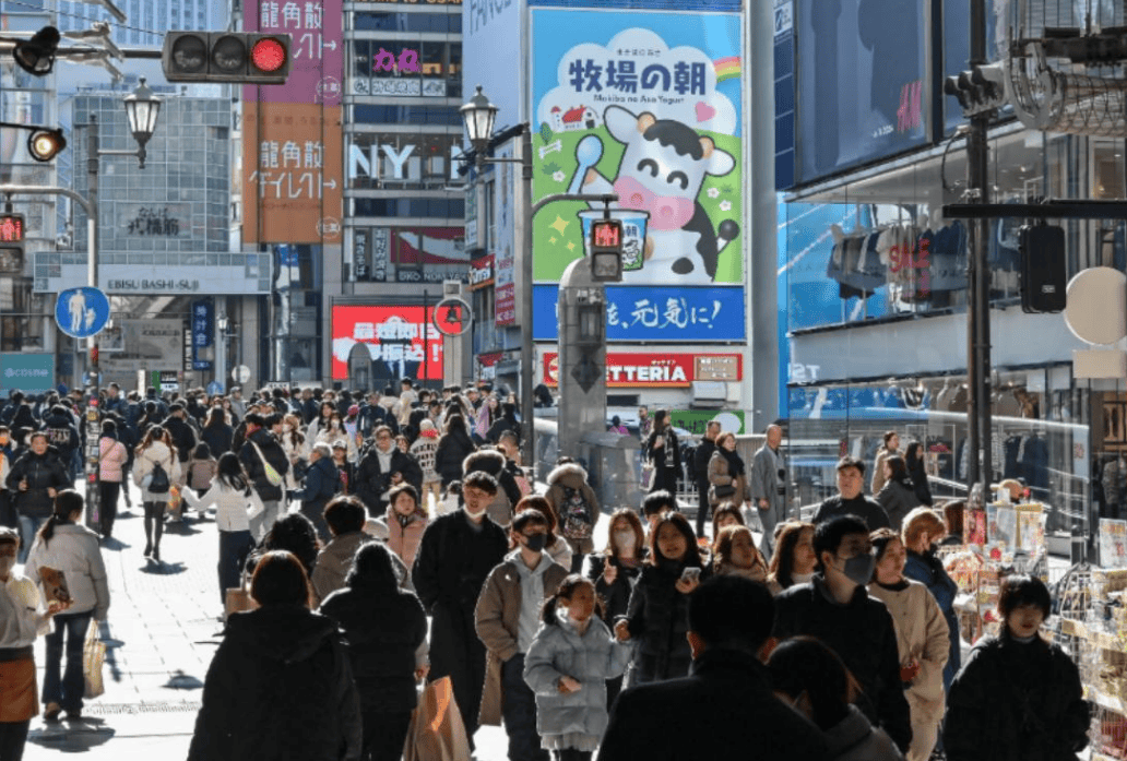 英格兰冠军联赛_中方要求升级英格兰冠军联赛,高市早苗错失窗口期,75%的民调支持率也救不了她了!