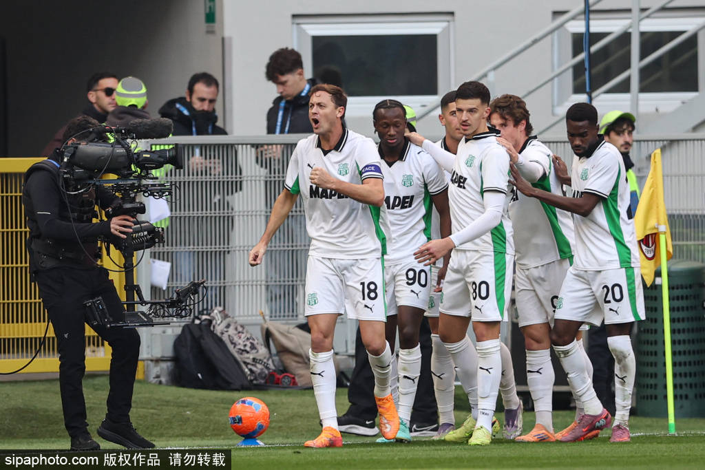 皇冠信用网_弗拉霍维奇与米兰签约至2030年皇冠信用网！年薪1000万欧元背后隐藏的故事