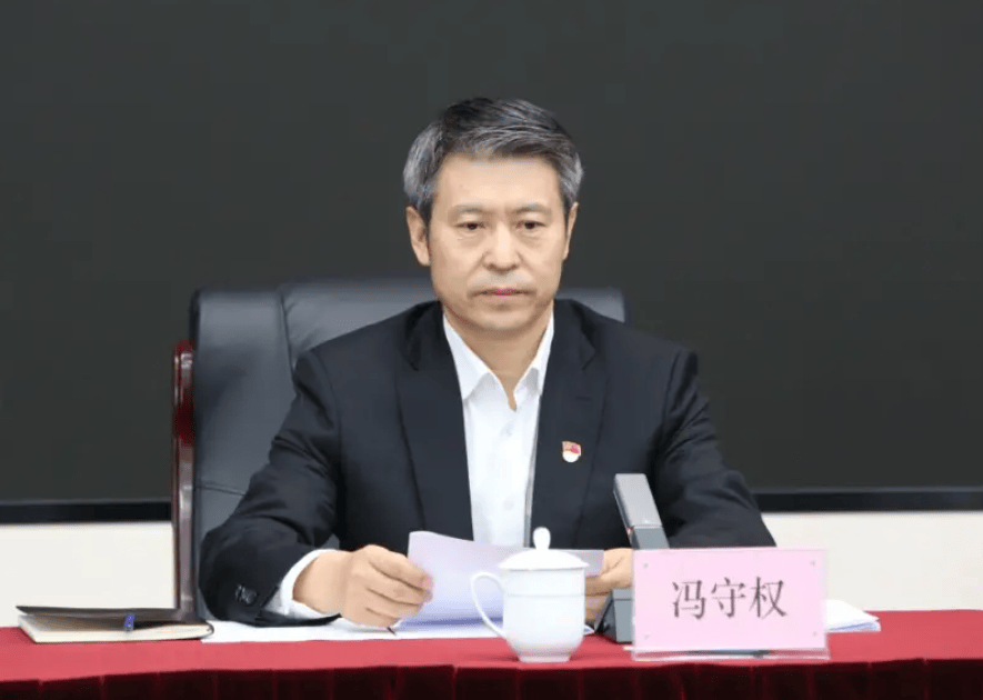 皇冠体育正网_辽宁省政府秘书长冯守权已任沈阳市人大常委会党组副书记