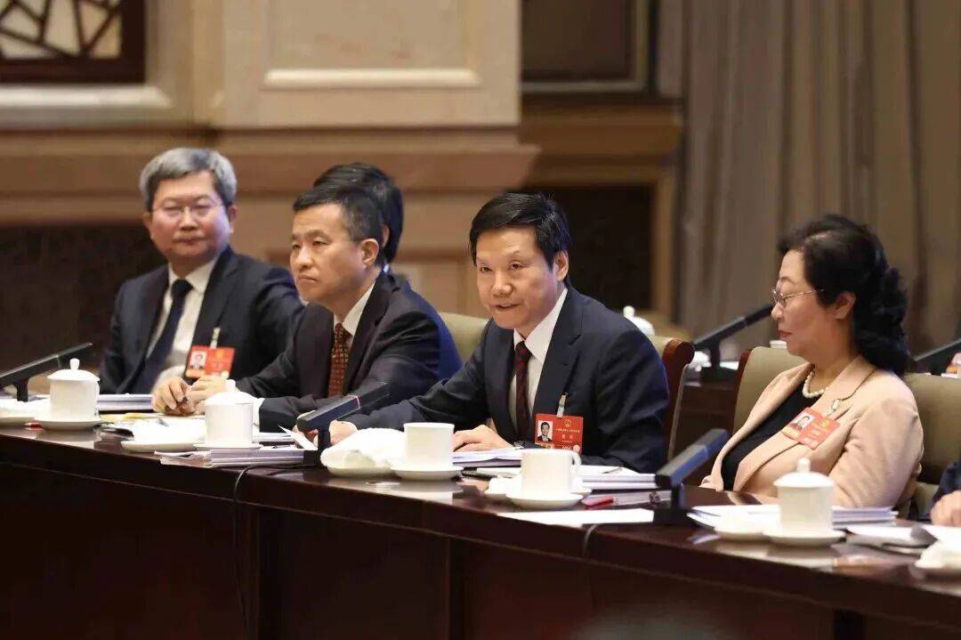 皇冠信用盘代理流程_全国人大代表雷军：“感谢北京”我说了很多次皇冠信用盘代理流程，今天再讲一次