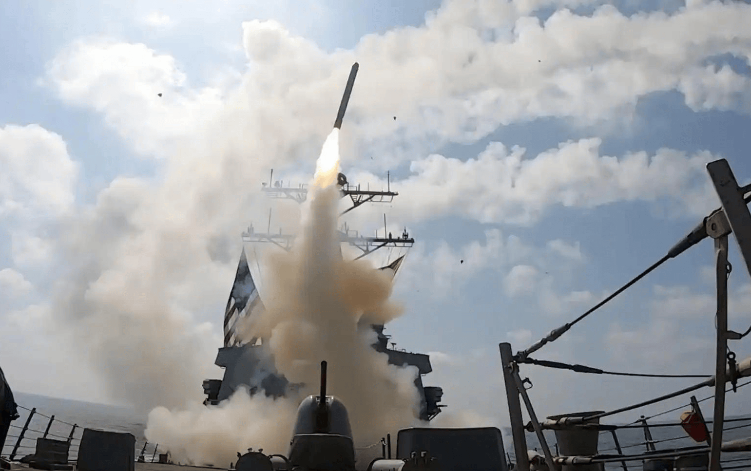 皇冠信用盘需要押金吗_回旋镖太狠皇冠信用盘需要押金吗，美给乌情报炸莫斯科，如今自己基地被炸，俄还有底牌