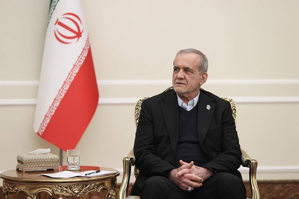 皇冠信用盘平台代理_伊朗总统：不希望与伊斯兰国家及西亚邻国发生冲突