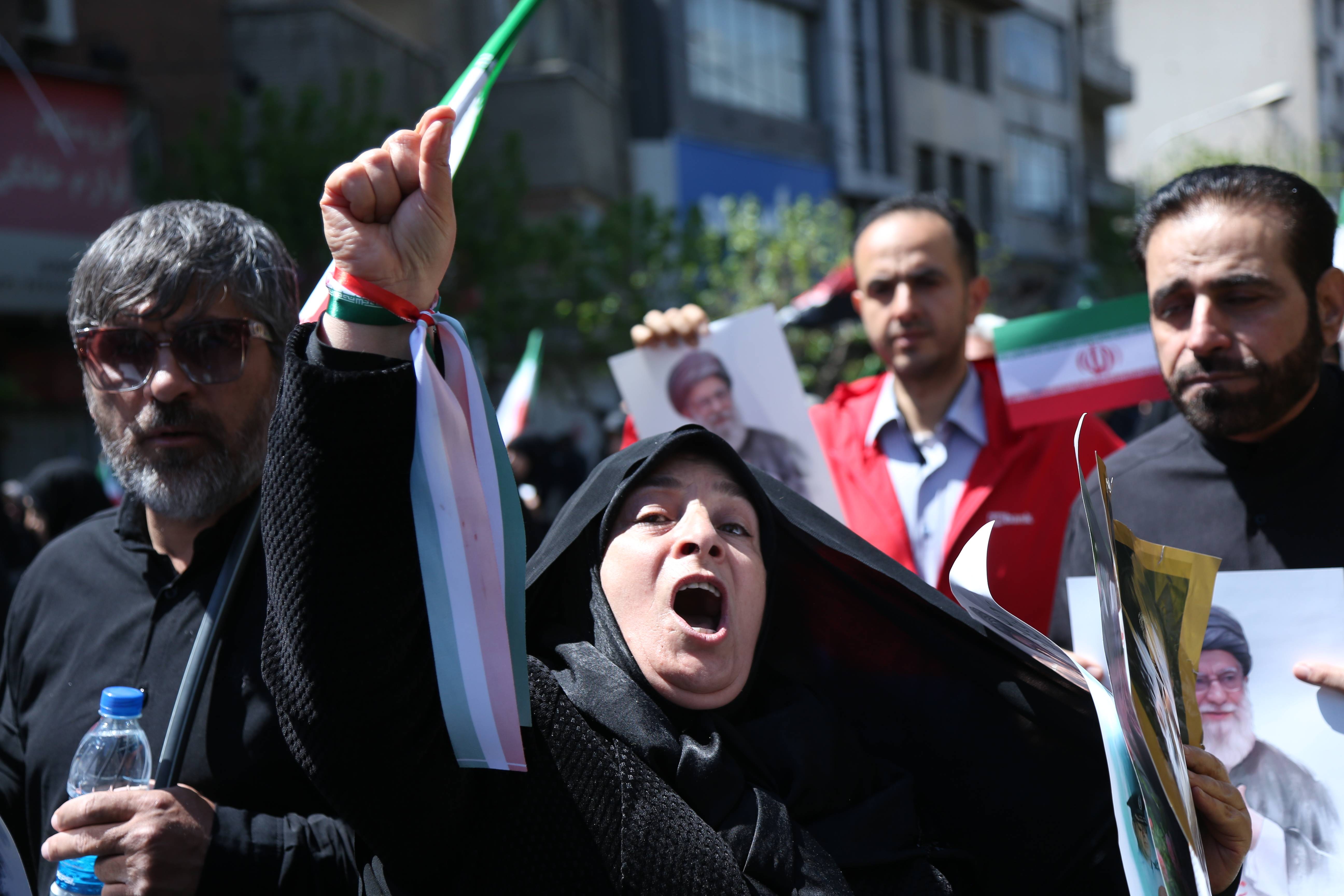 皇冠信用网代理申条件_伊朗举行大规模哀悼活动 悼念已故伊朗最高领袖阿里·哈梅内伊遇害40日