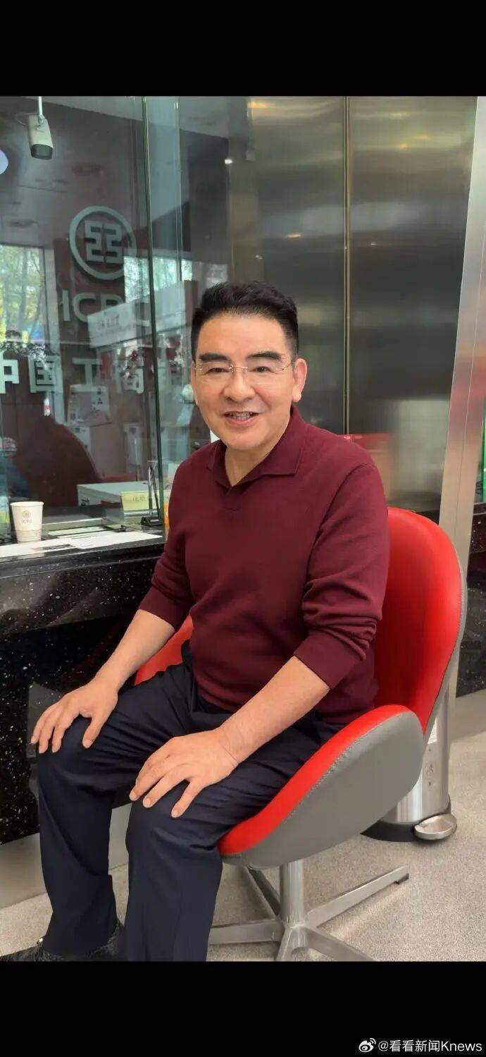 皇冠信用网在哪里开通_李亚鹏最新澄清:陈光标是真金白银捐了1000万元皇冠信用网在哪里开通,已经到账,非常感恩感谢